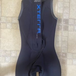 Woman’s XTerra sleeveless wetsuit